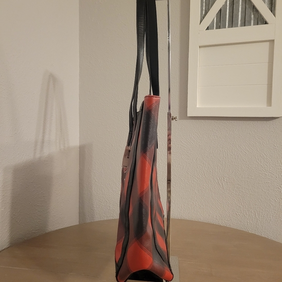 Victoria's Secret Plaid Tote - Picture 2 of 12